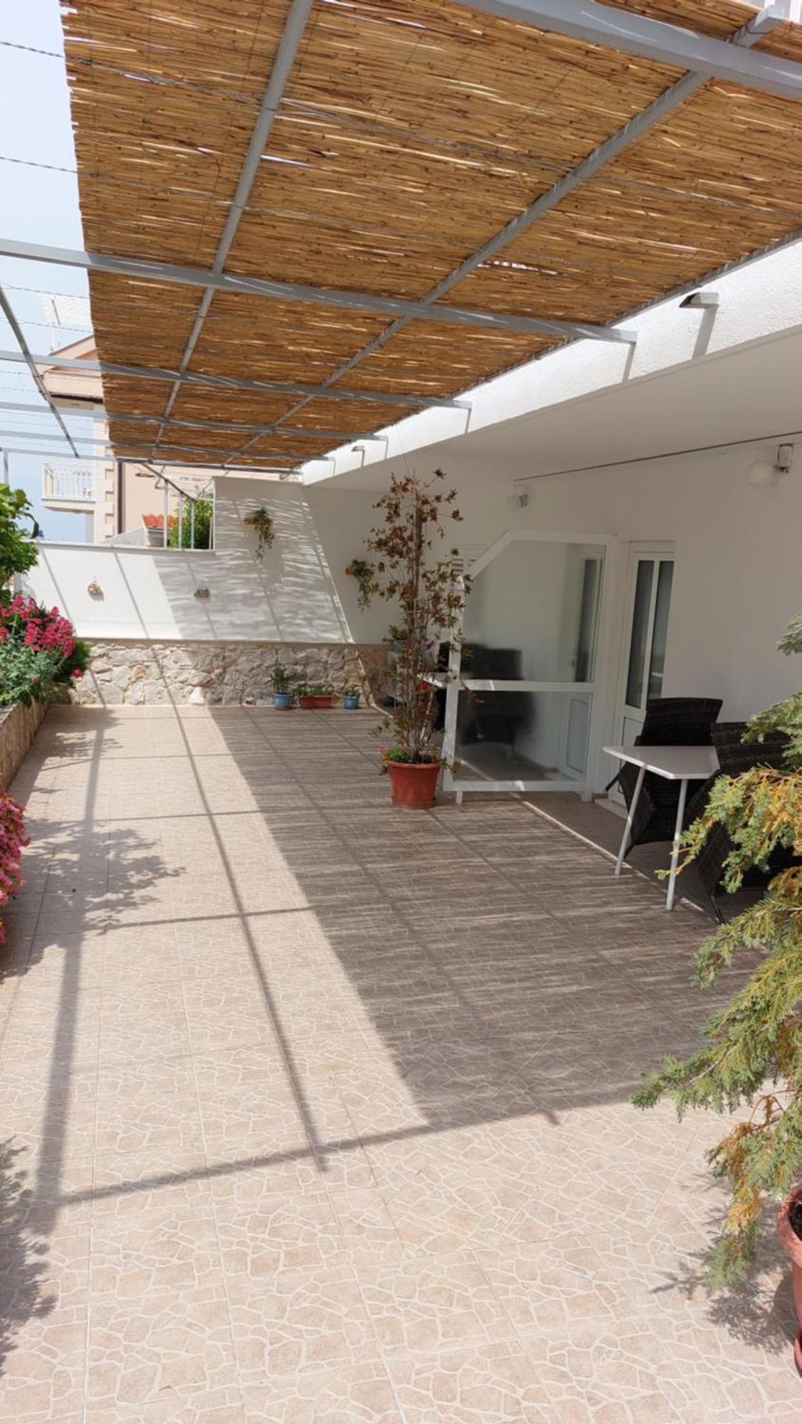Apartments Dora Хвар Екстериор снимка