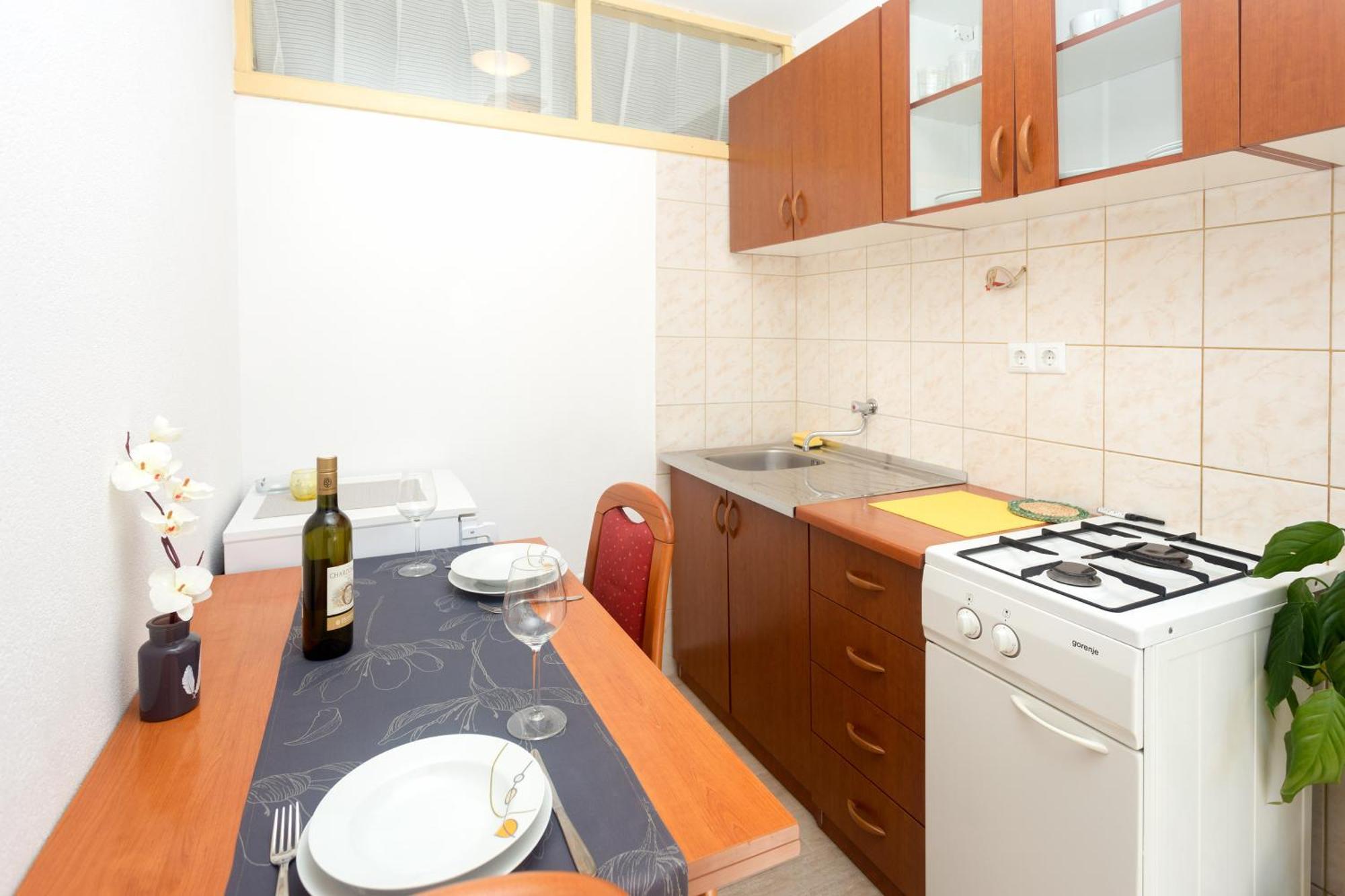 Apartments Dora Хвар Екстериор снимка